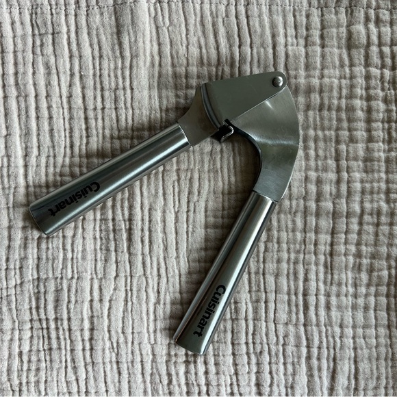 Garlic Crusher - Picture 1 of 2